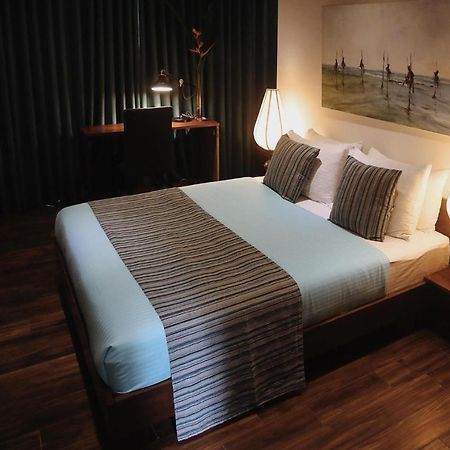 Nivasa Hotel Коломбо Екстериор снимка